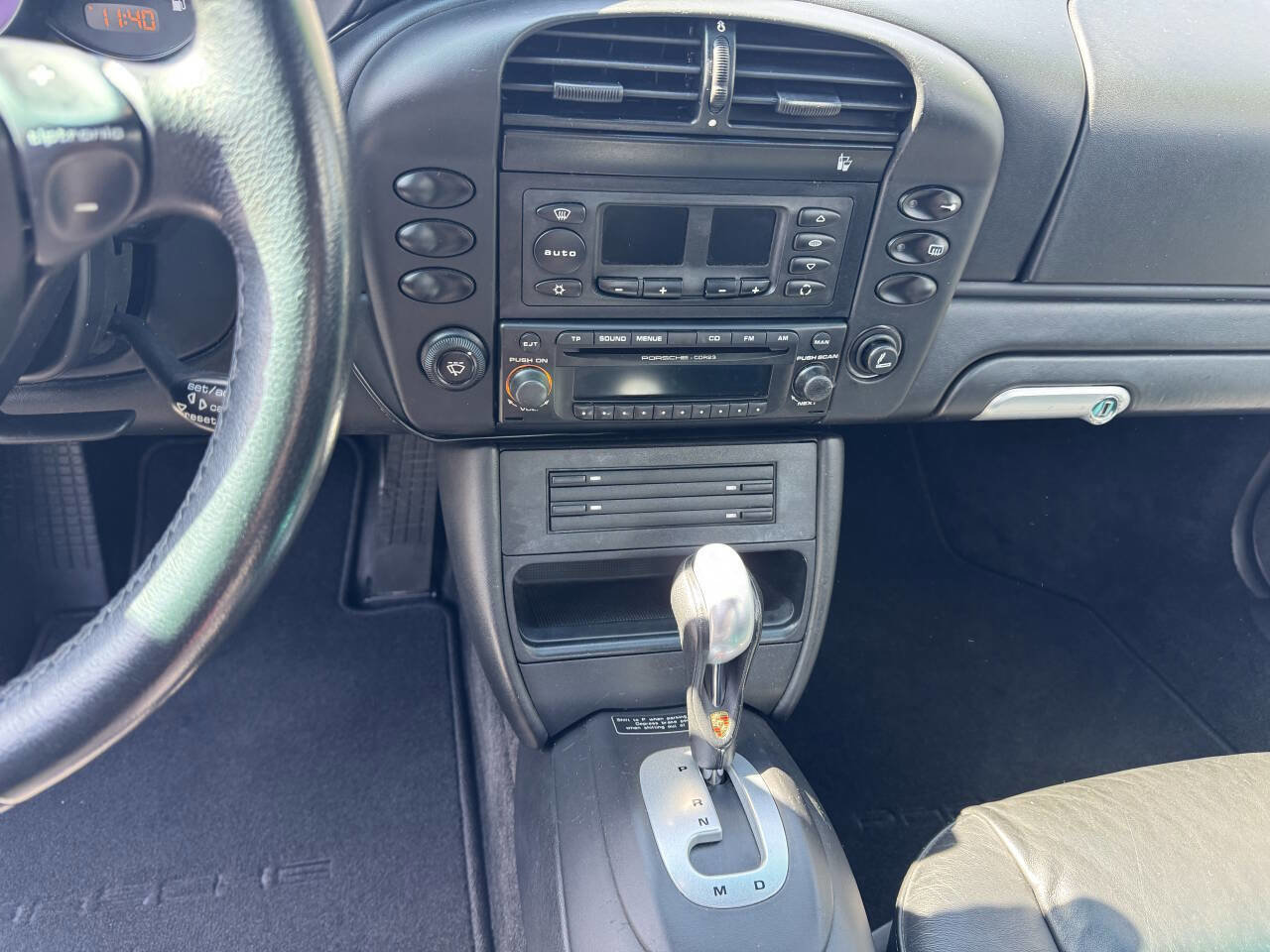 Used 2003 Porsche 911 Carrera image 9