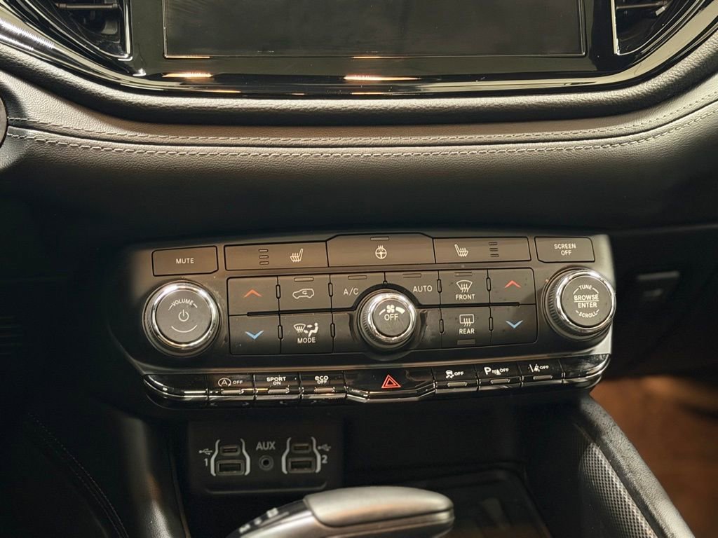Used 2022 Dodge Durango GT image 15