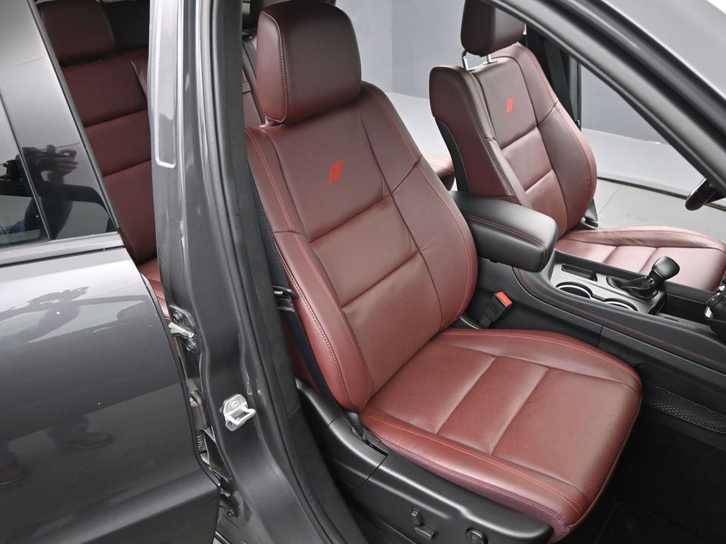 Used 2025 Dodge Durango GT image 21
