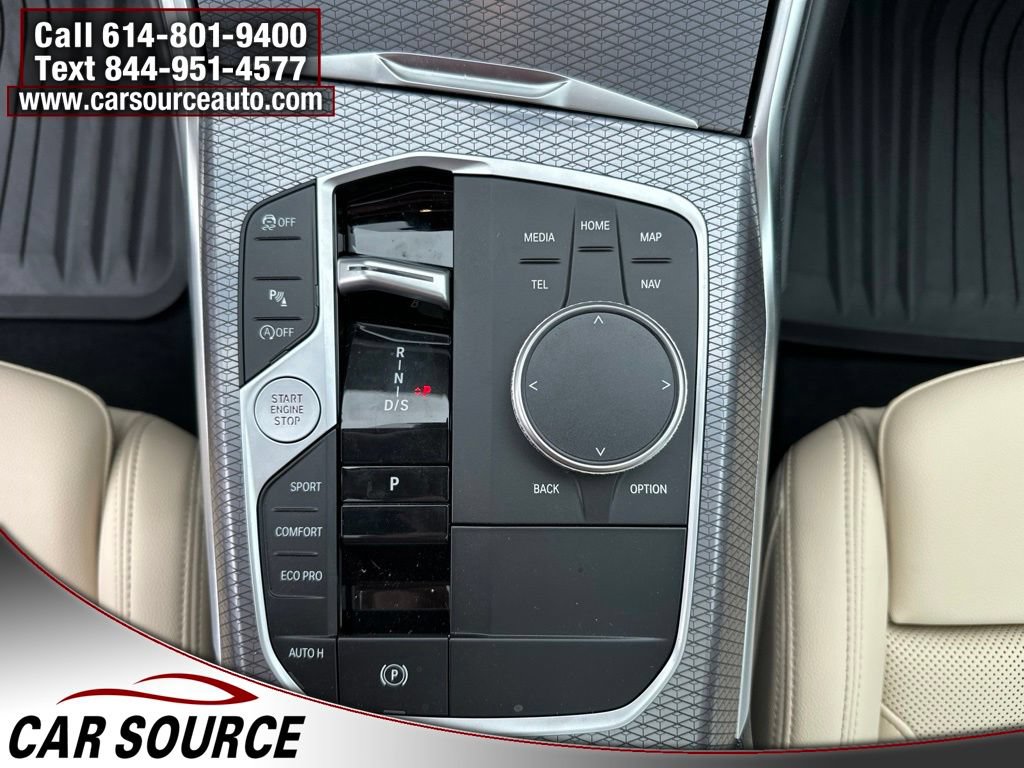 Used 2026 BMW 330i xDrive Sedan w/ Premium Package AWD/4WD image 19