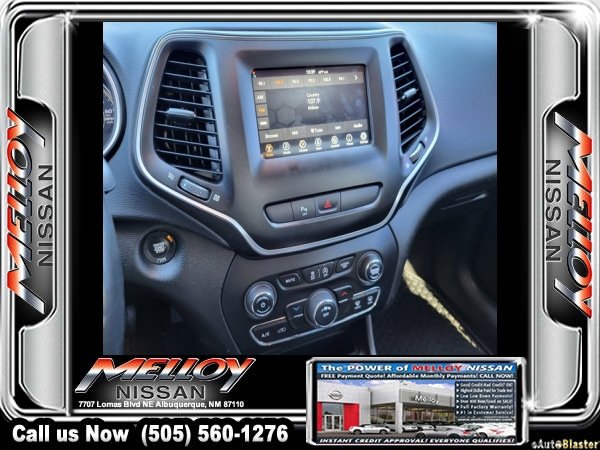 Used 2019 Jeep Cherokee Latitude Plus w/ Cold Weather Group image 16