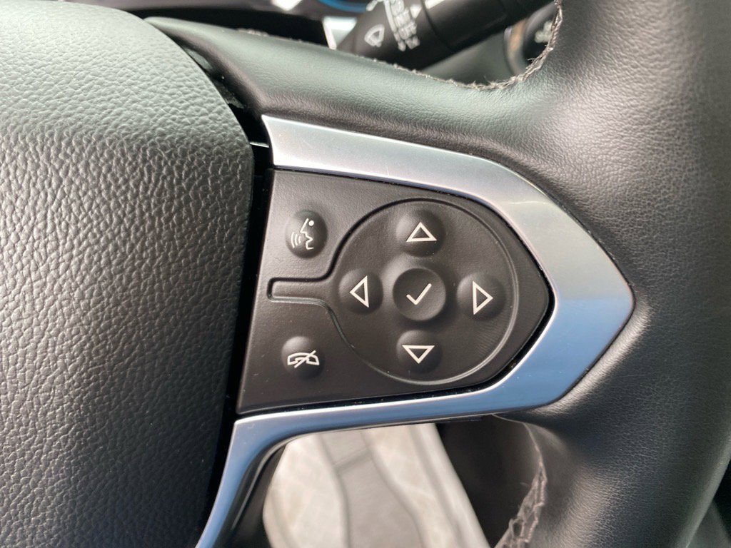 Used 2023 Chevrolet Traverse LT image 18