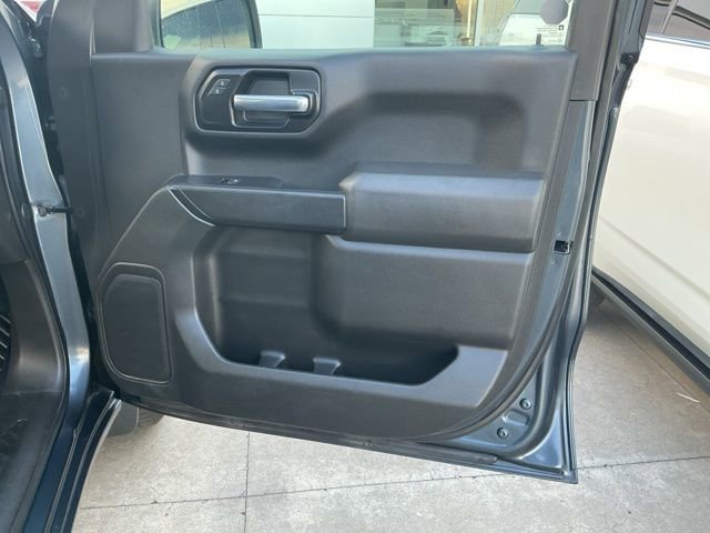 Used 2021 Chevrolet Silverado 1500 Custom w/ LPO, Dark Essentials Package image 21