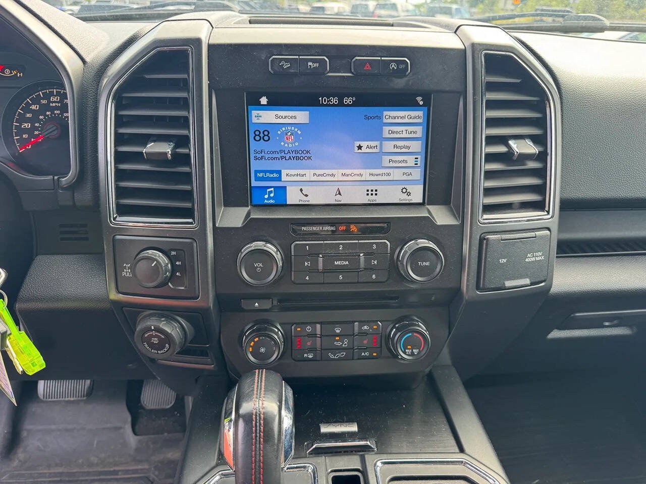 Used 2018 Ford F150 XLT w/ Equipment Group 302A Luxury AWD/4WD image 9