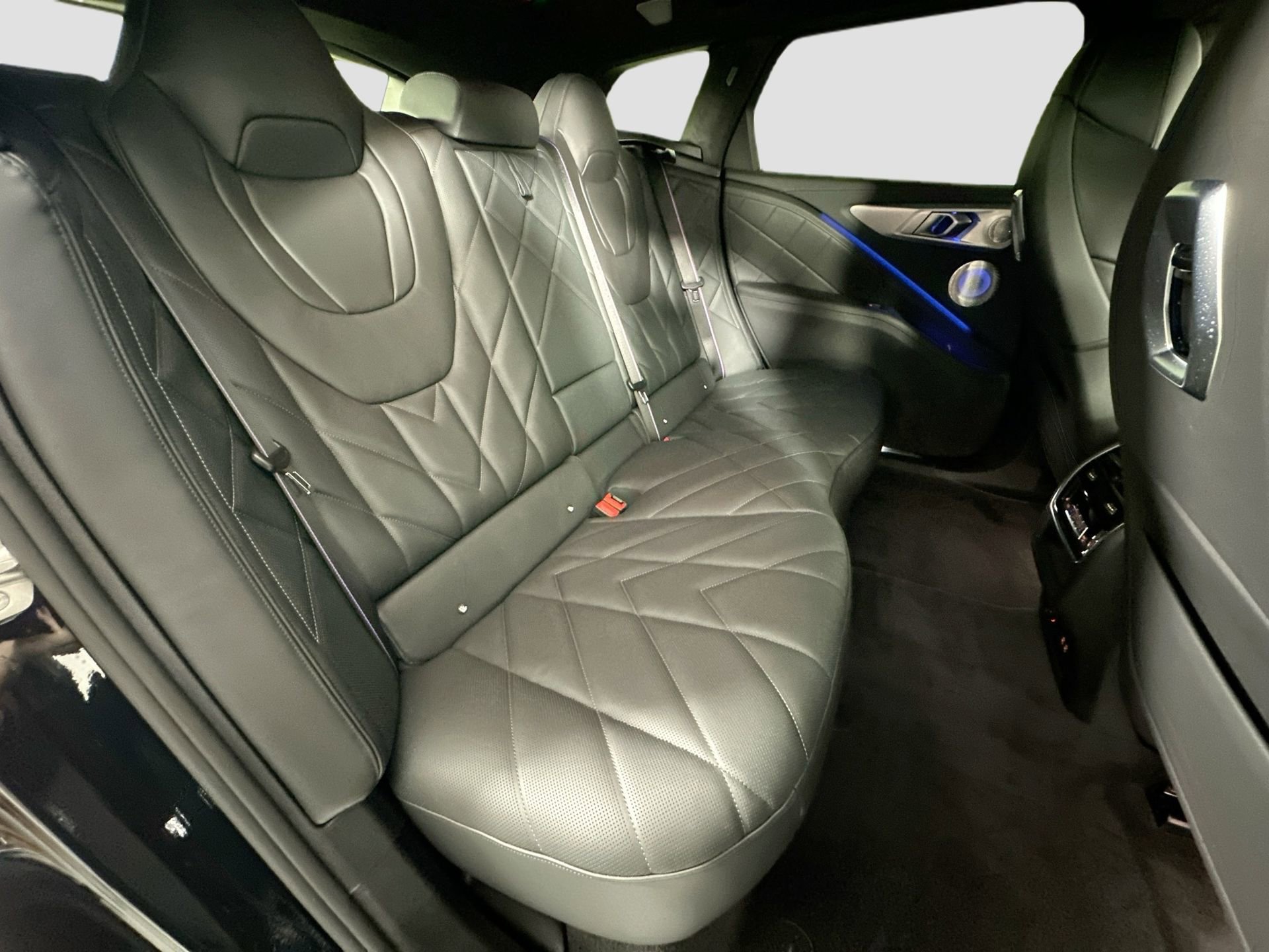 New 2026 BMW XM Label Red image 26