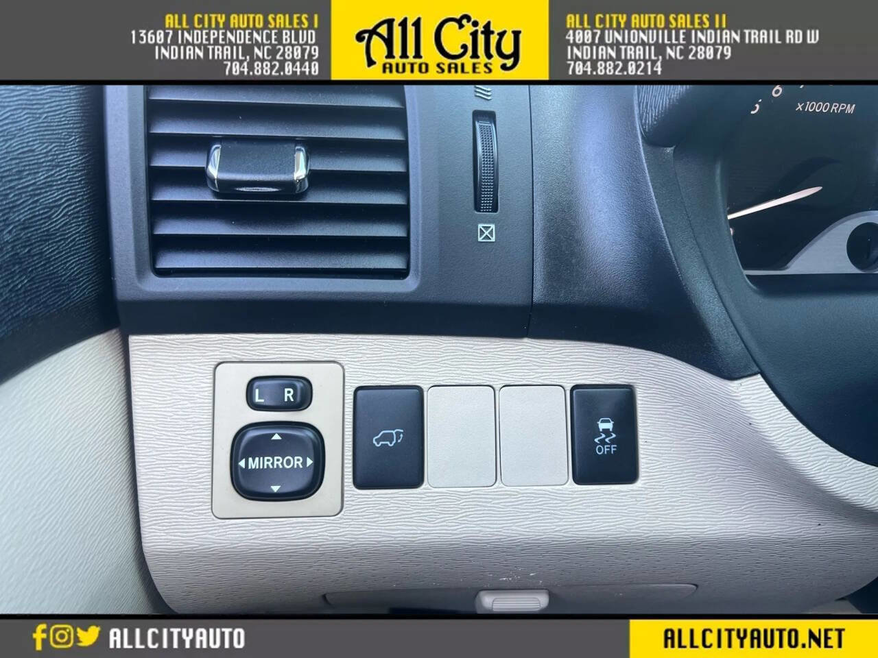 Used 2009 Toyota Venza AWD image 28