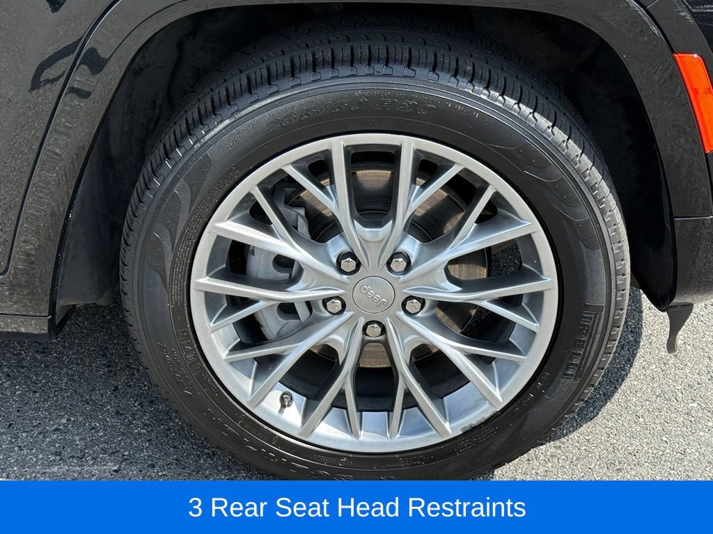 Certified 2025 Jeep Grand Cherokee L Summit AWD/4WD image 17