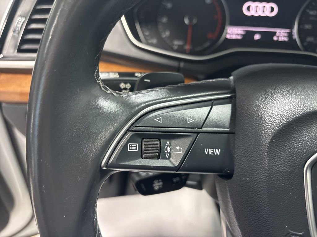Used 2023 Audi Q5 2.0T Premium w/ Convenience Package AWD/4WD image 21