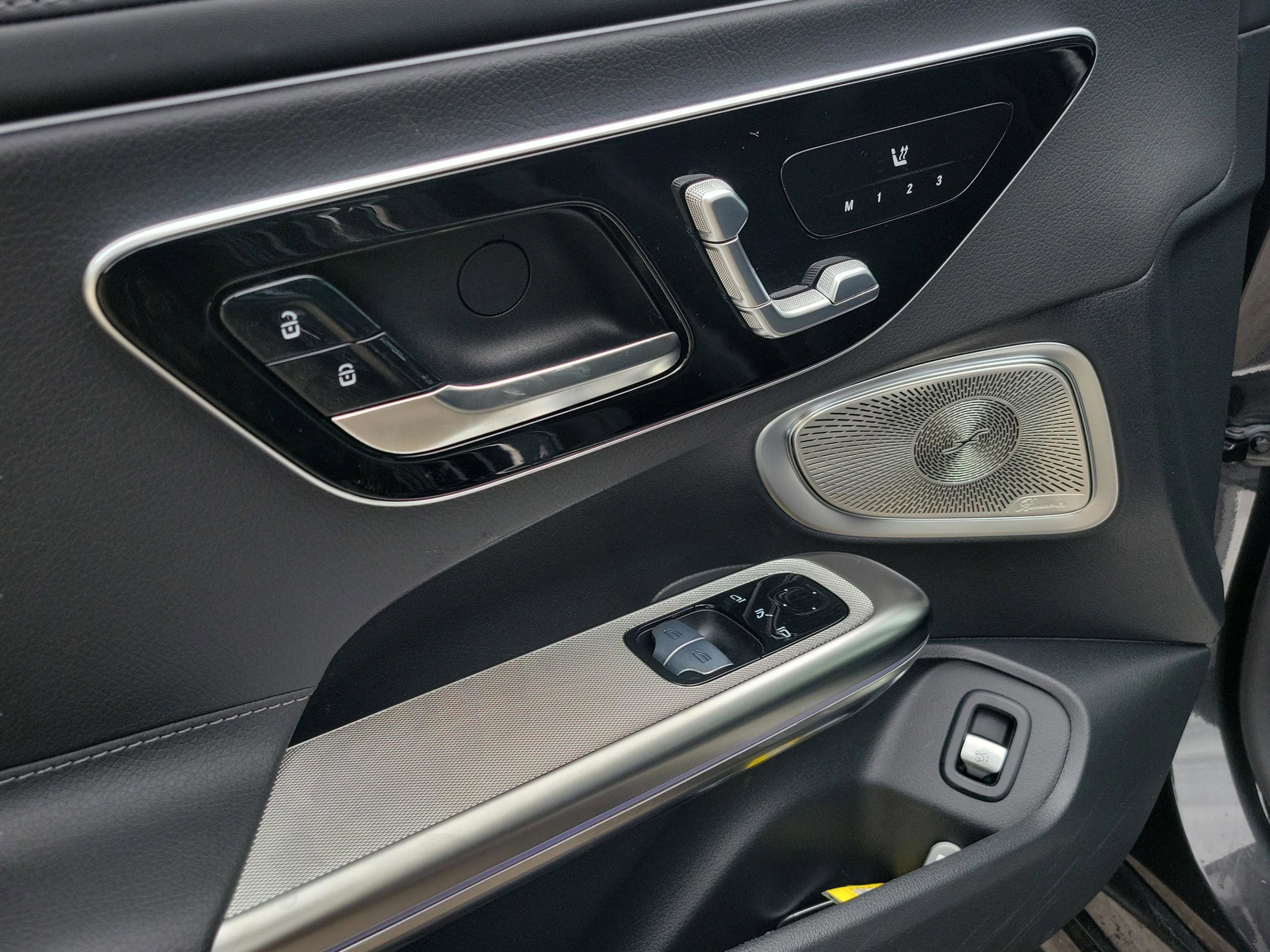 Certified 2026 Mercedes-Benz CLE 300 4MATIC Coupe image 8