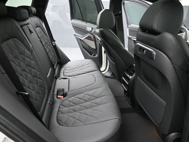 New 2026 BMW X5 sDrive40i w/ M Sport Package image 27