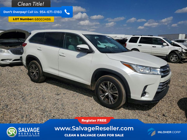 Used 2019 Toyota Highlander LE FWD image 5