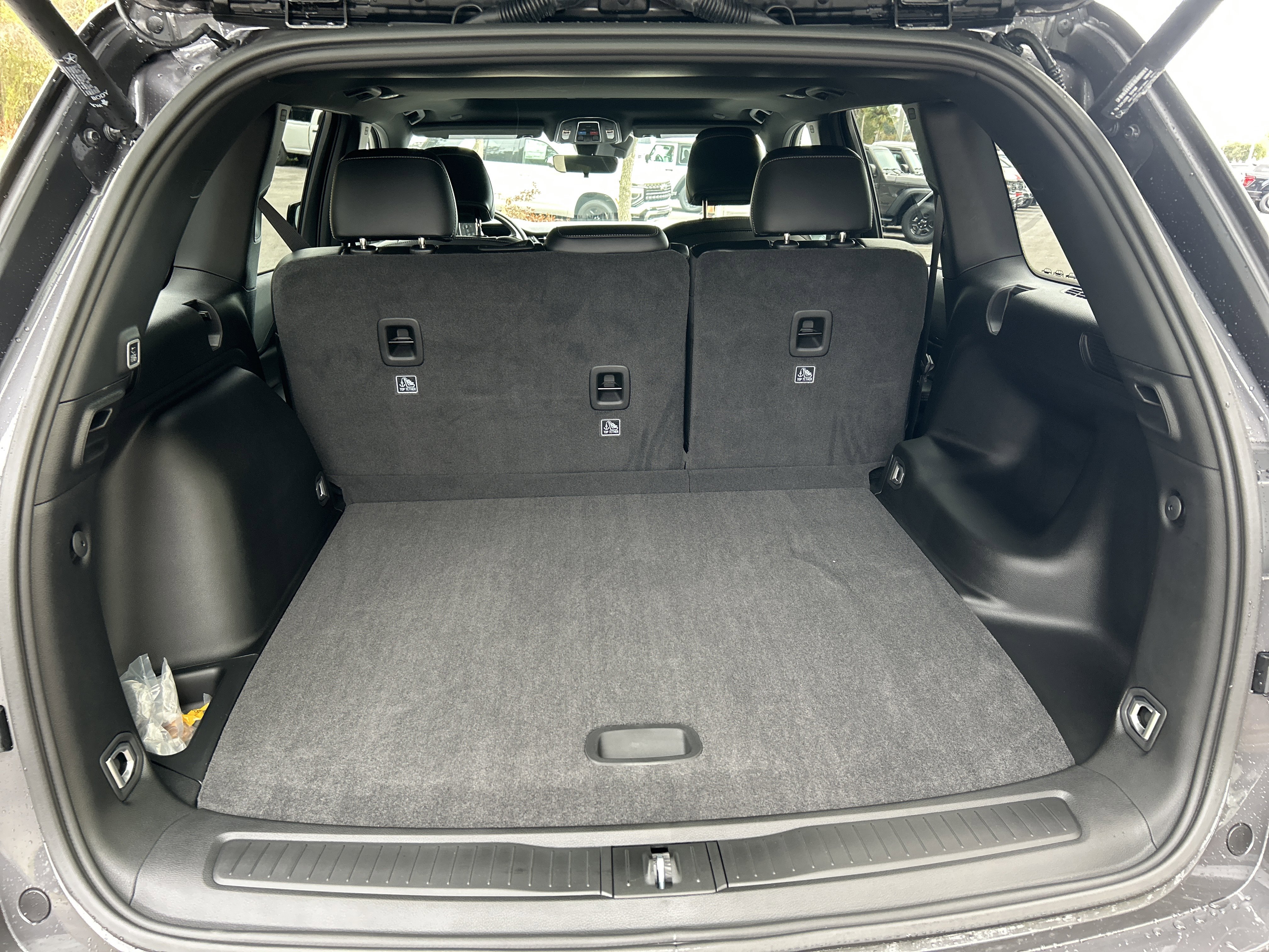 New 2025 Jeep Grand Cherokee Altitude image 7