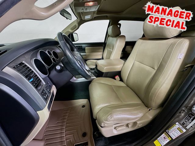 Used 2016 Toyota Sequoia SR5 image 12