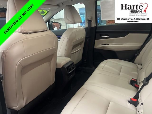 Used 2025 Nissan Murano SL image 12