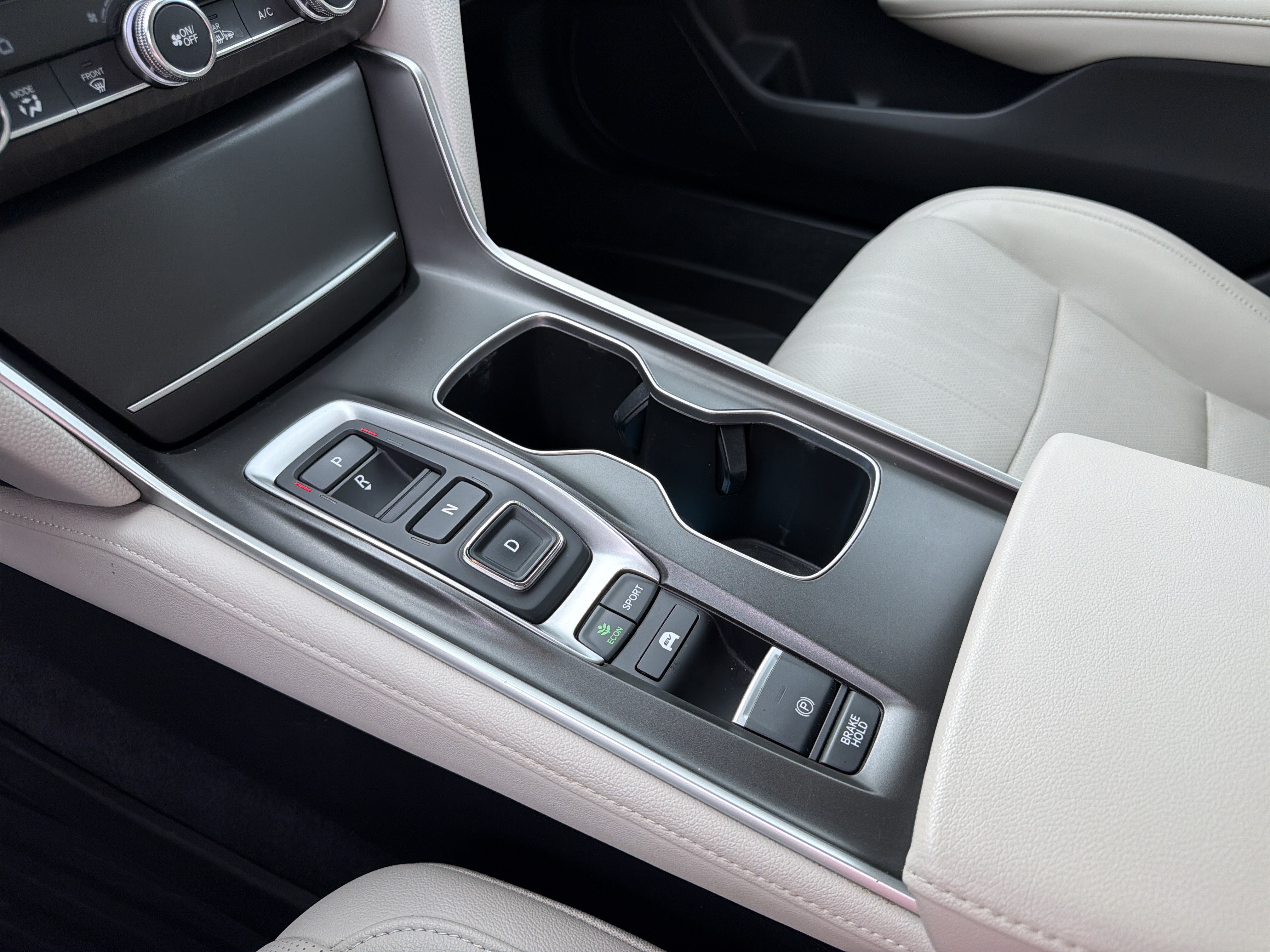 Used 2022 Honda Accord Touring image 30