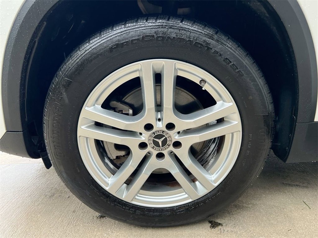 Used 2023 Mercedes-Benz GLA 250 4MATIC image 9