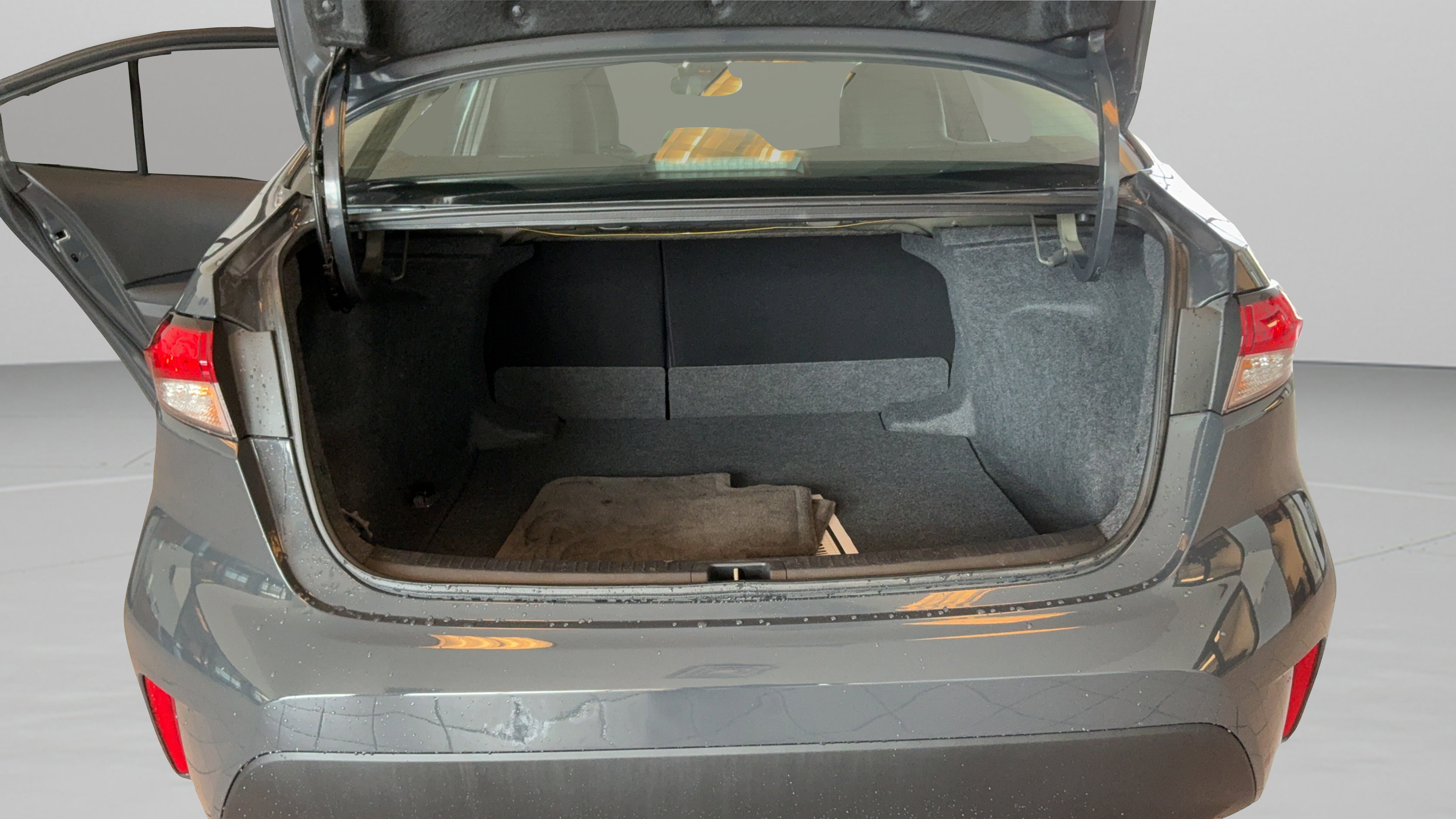 Certified 2026 Toyota Corolla LE FWD image 27