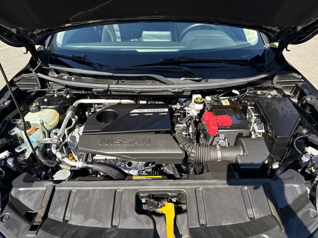 Used 2025 Nissan Rogue SV AWD/4WD image 43