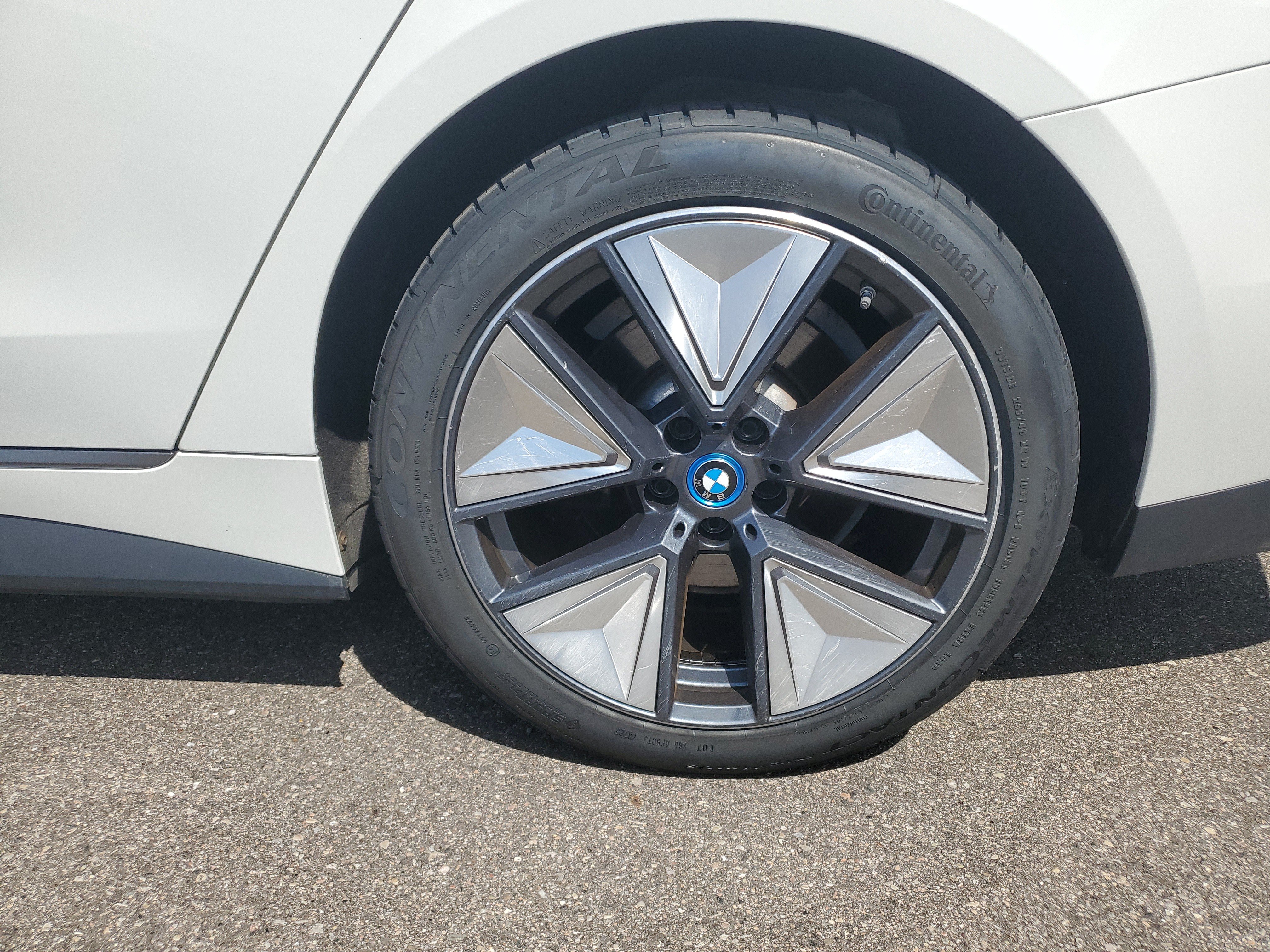Certified 2023 BMW i4 eDrive35 w/ Premium Package RWD image 27
