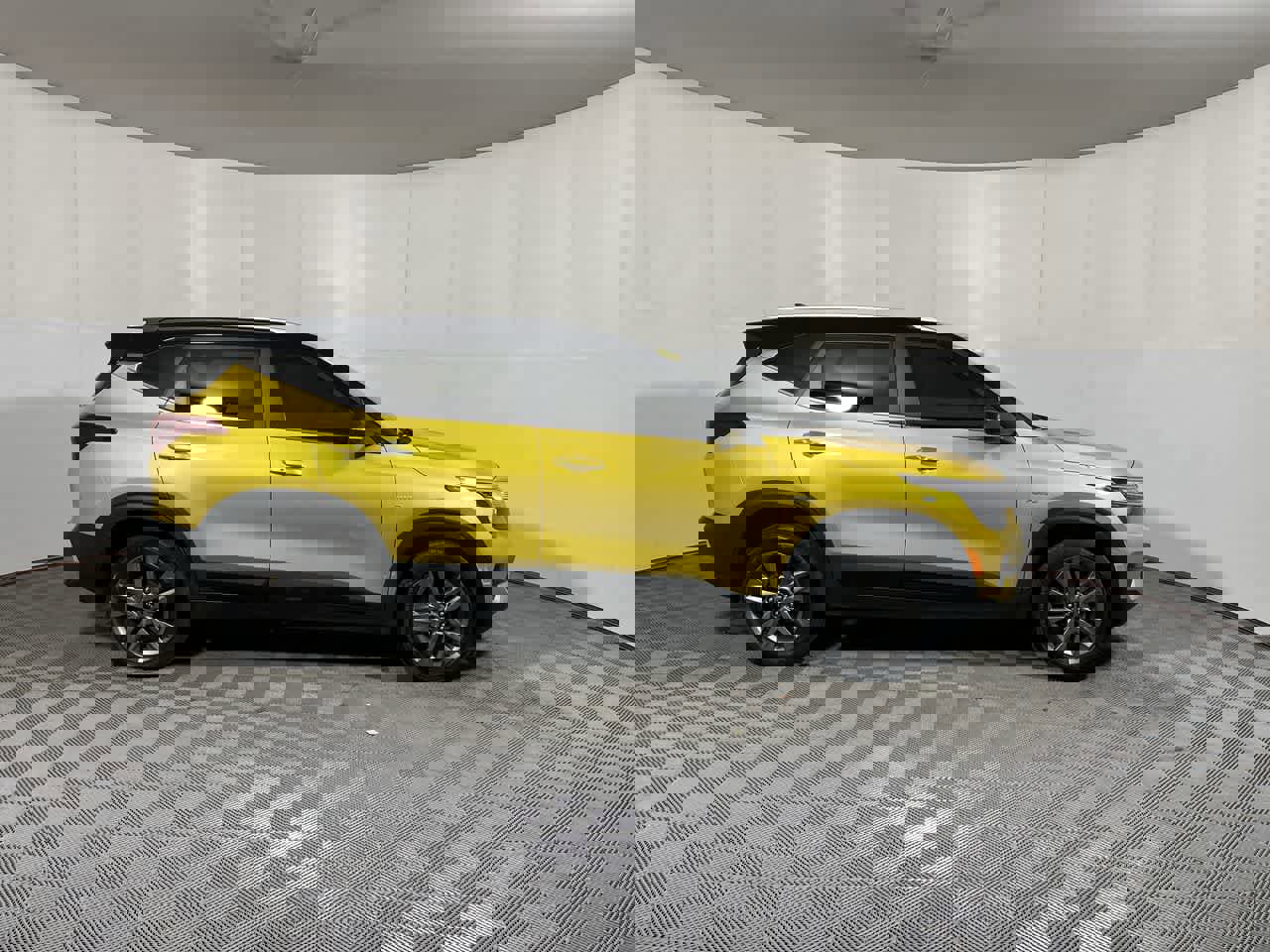 Used 2023 Kia Seltos S w/ Navigation Package image 9