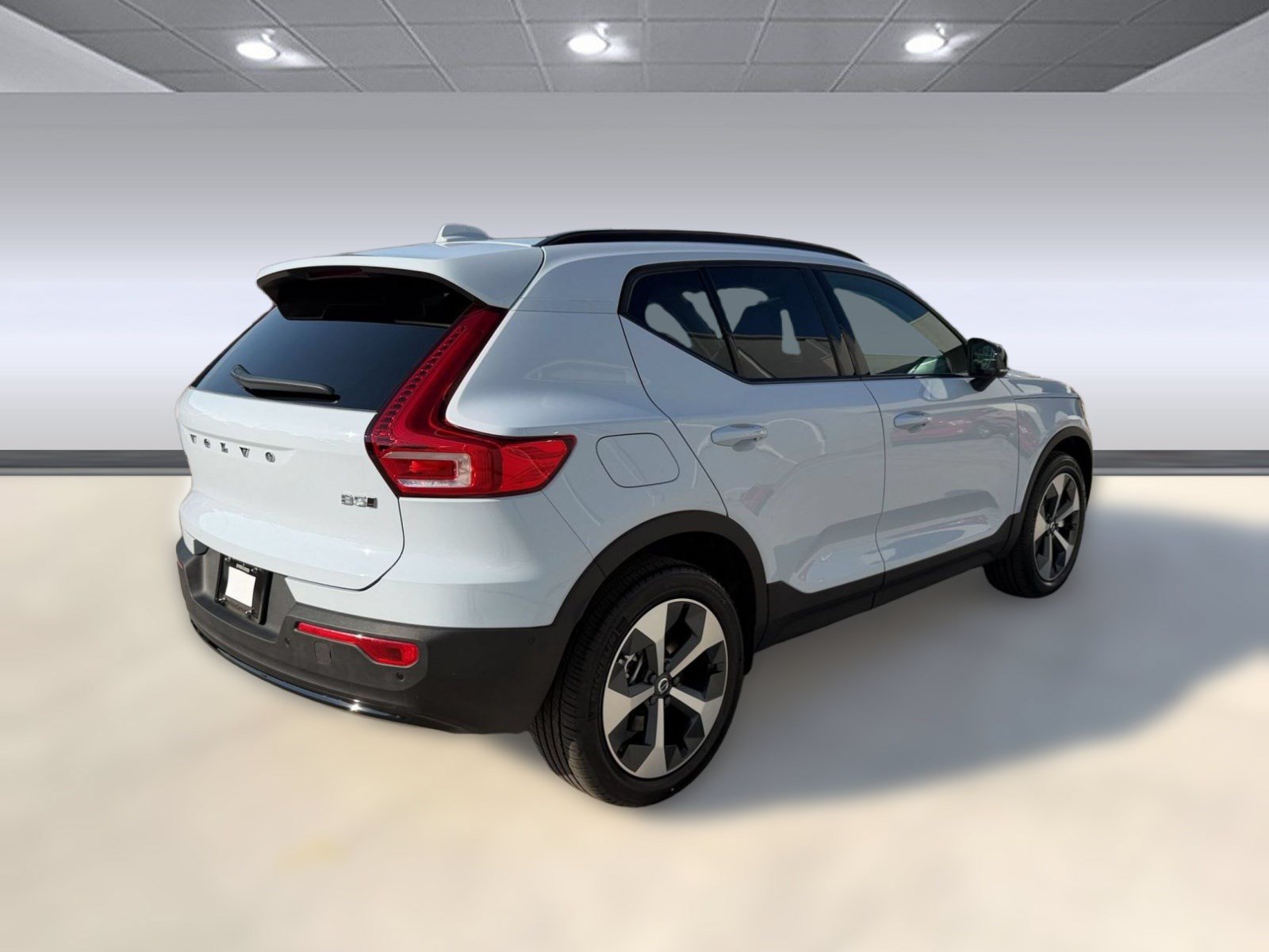New 2026 Volvo XC40 B5 Plus w/ Protection Package Premier AWD/4WD image 9