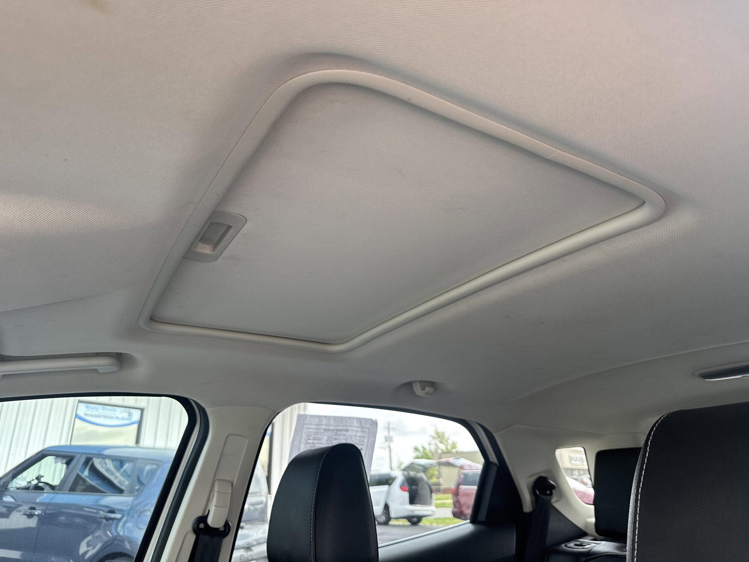 Used 2019 Ford EcoSport Titanium image 4