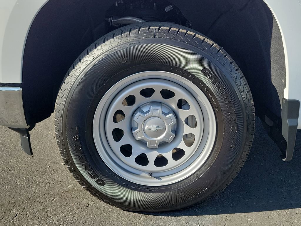 Used 2026 Chevrolet Silverado 1500 W/T w/ WT Value Package image 21