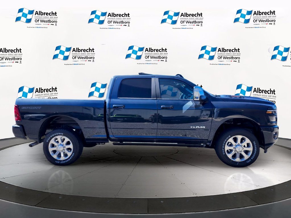 New 2026 RAM 2500 Laramie AWD/4WD image 6