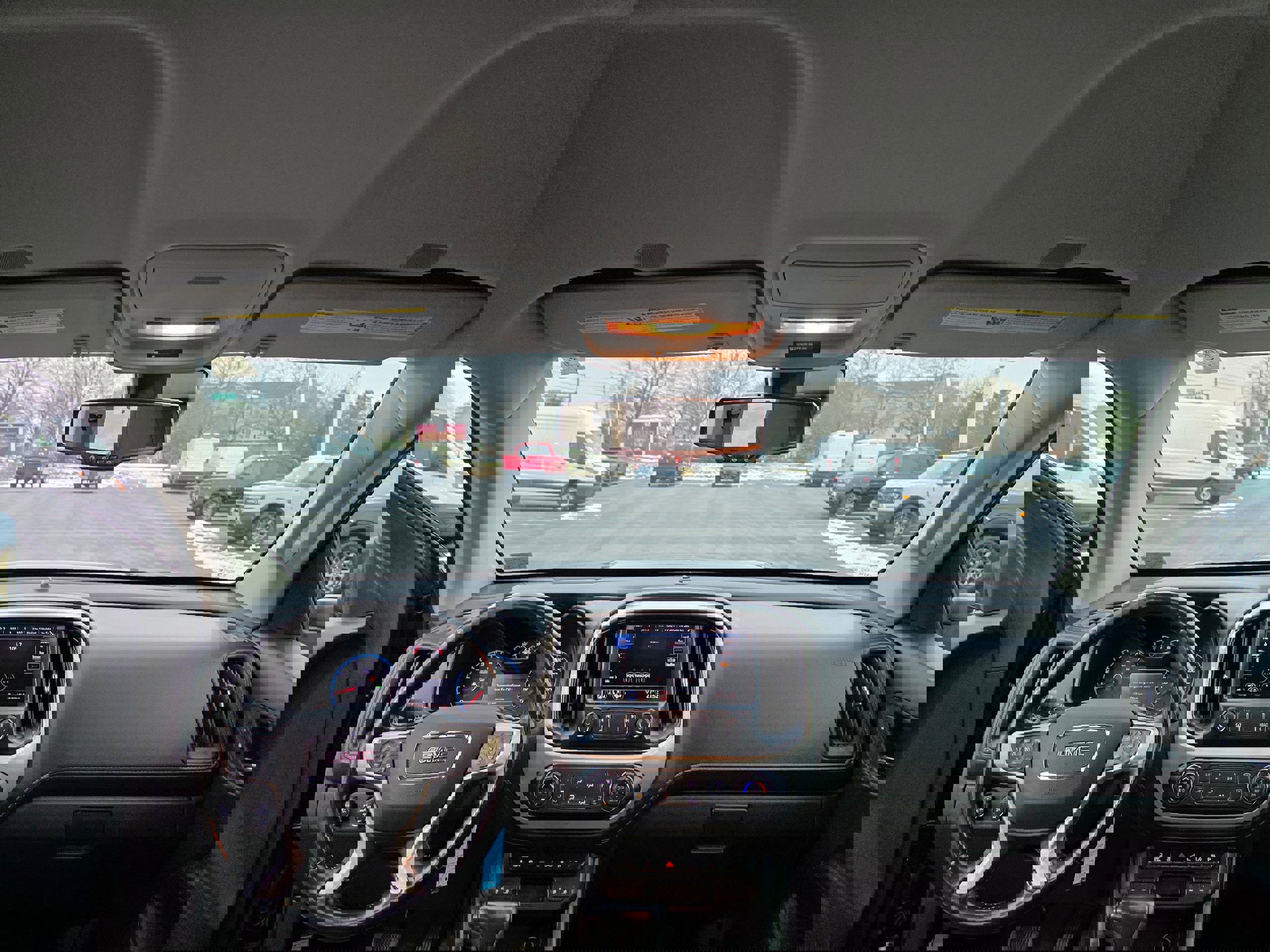 Used 2020 GMC Canyon SLT w/ Driver Alert Package image 12