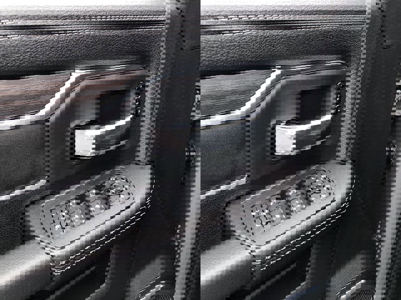 New 2026 RAM 2500 Laramie w/ Night Edition image 20