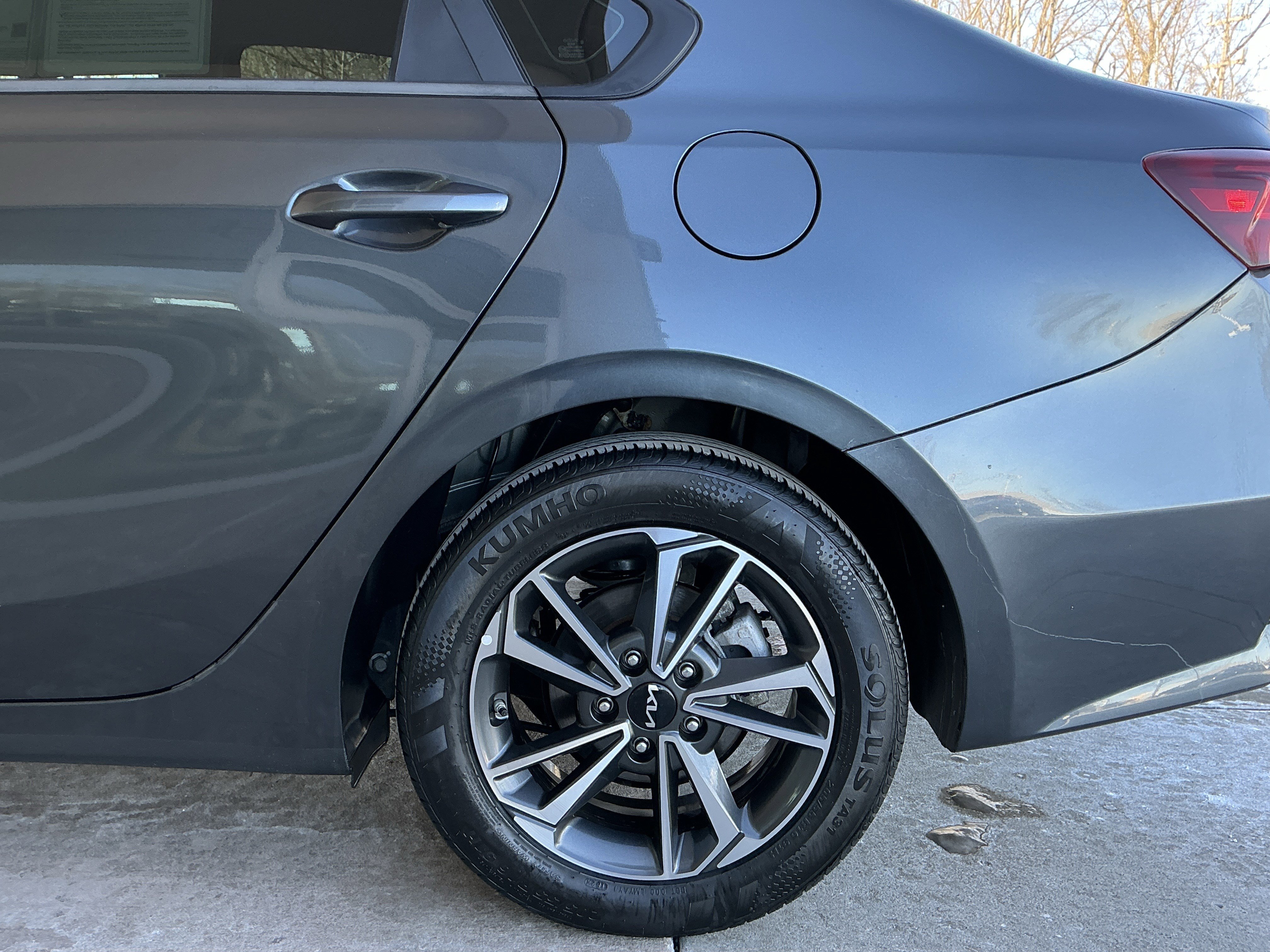 Used 2024 Kia Forte LXS w/ LXS Technology Package image 23