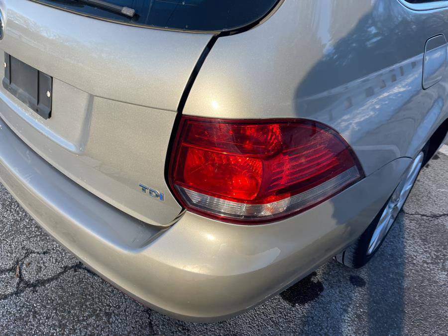 Used 2013 Volkswagen Jetta TDI FWD image 40