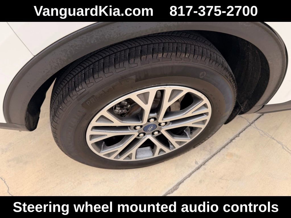 Used 2022 Ford Escape SEL image 10