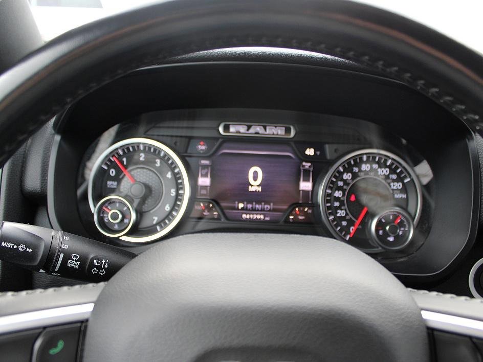 Used 2021 RAM 1500 Big Horn image 12