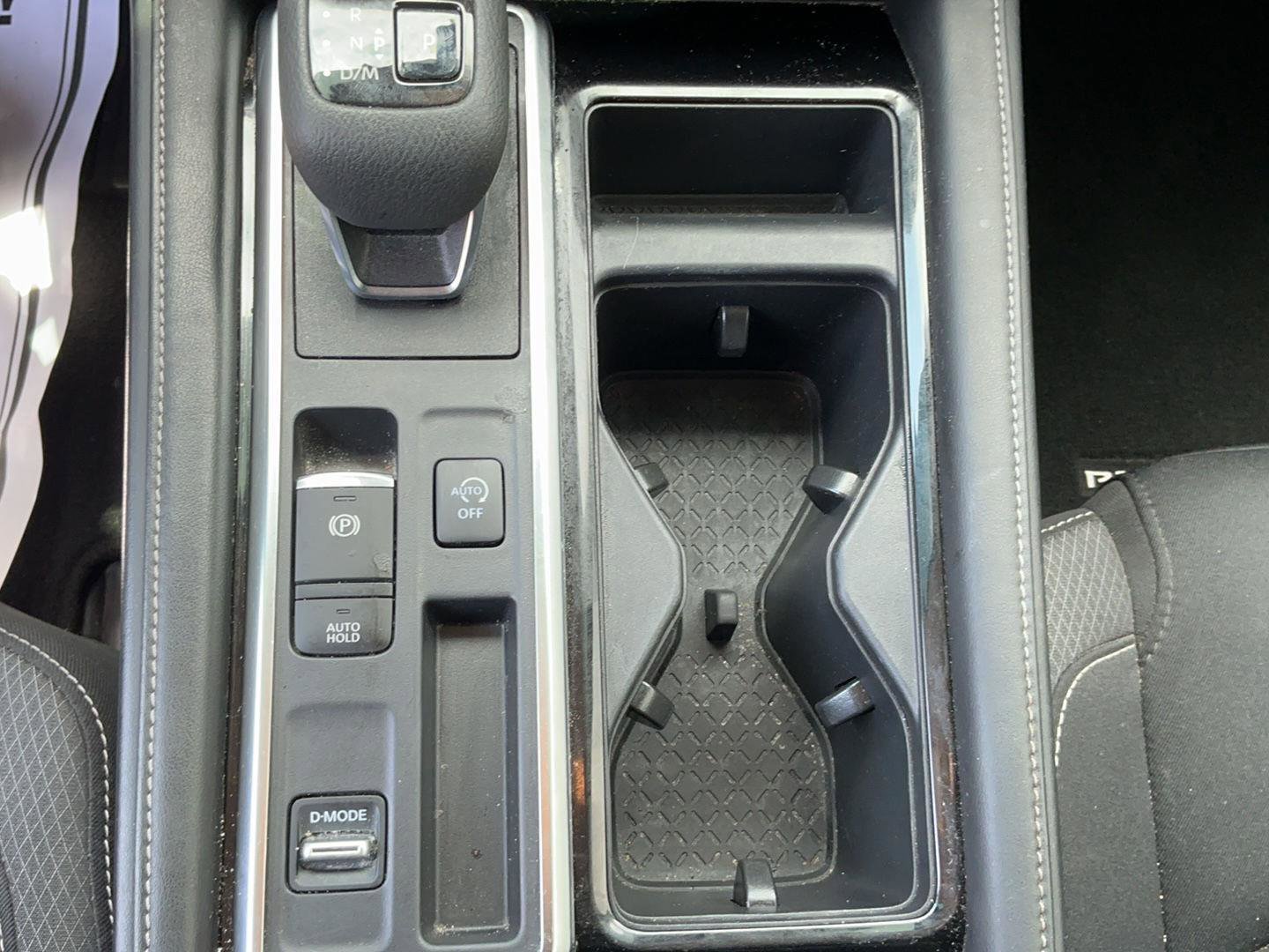 Used 2023 Nissan Pathfinder SV w/ Black Appearance Package FWD image 15