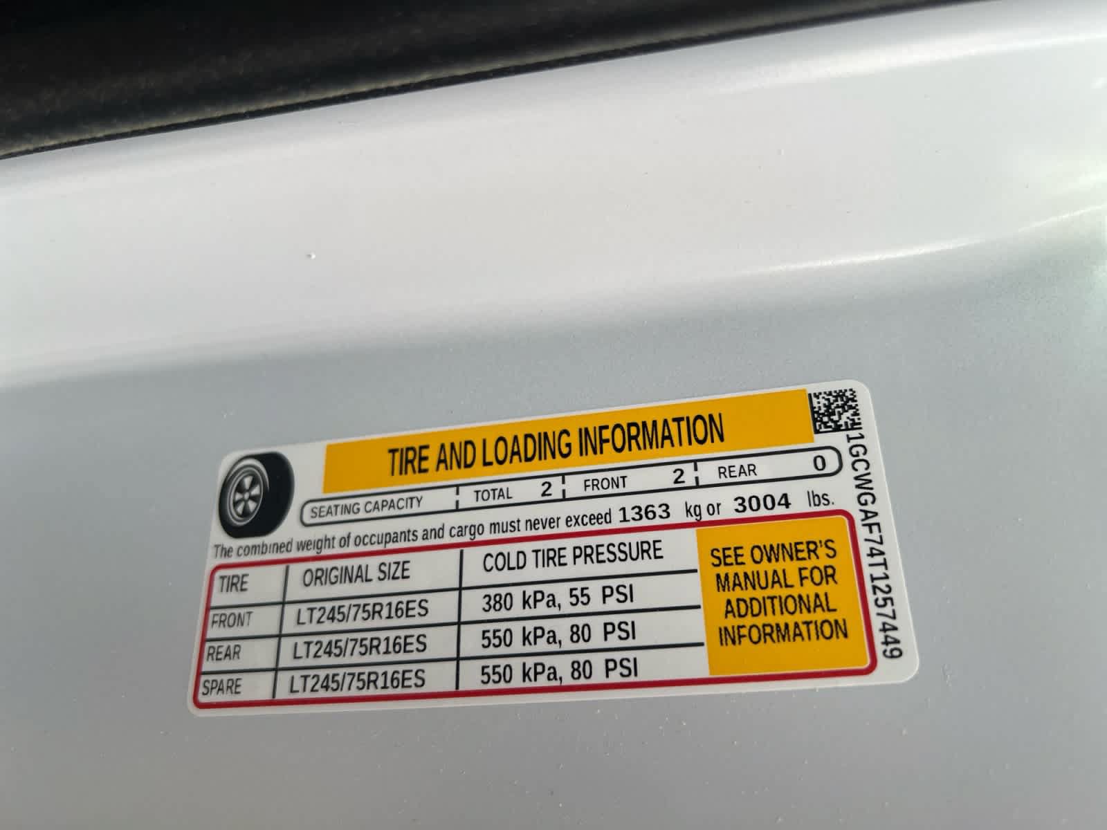 New 2026 Chevrolet Express 2500 w/ Communications Package RWD image 6