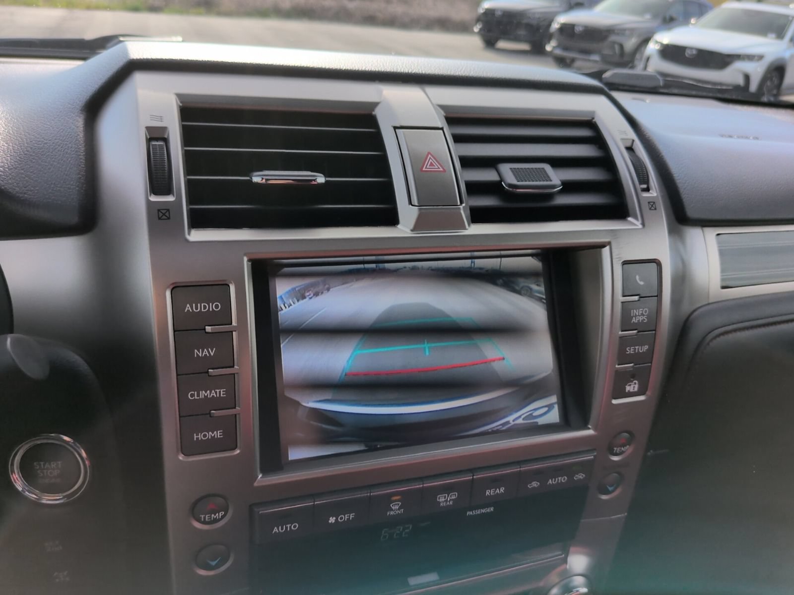 Used 2020 Lexus GX 460 Premium AWD/4WD image 25