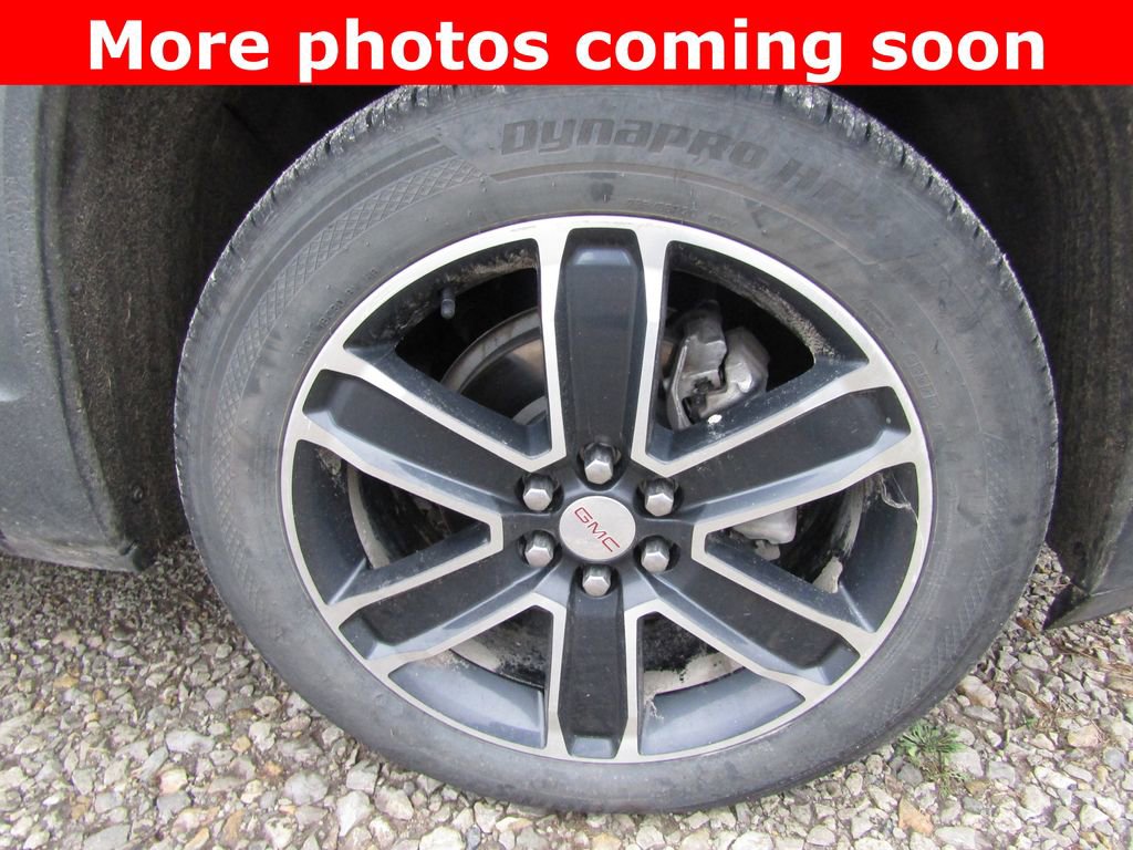 Used 2021 GMC Acadia SLT w/ Premium Package image 9
