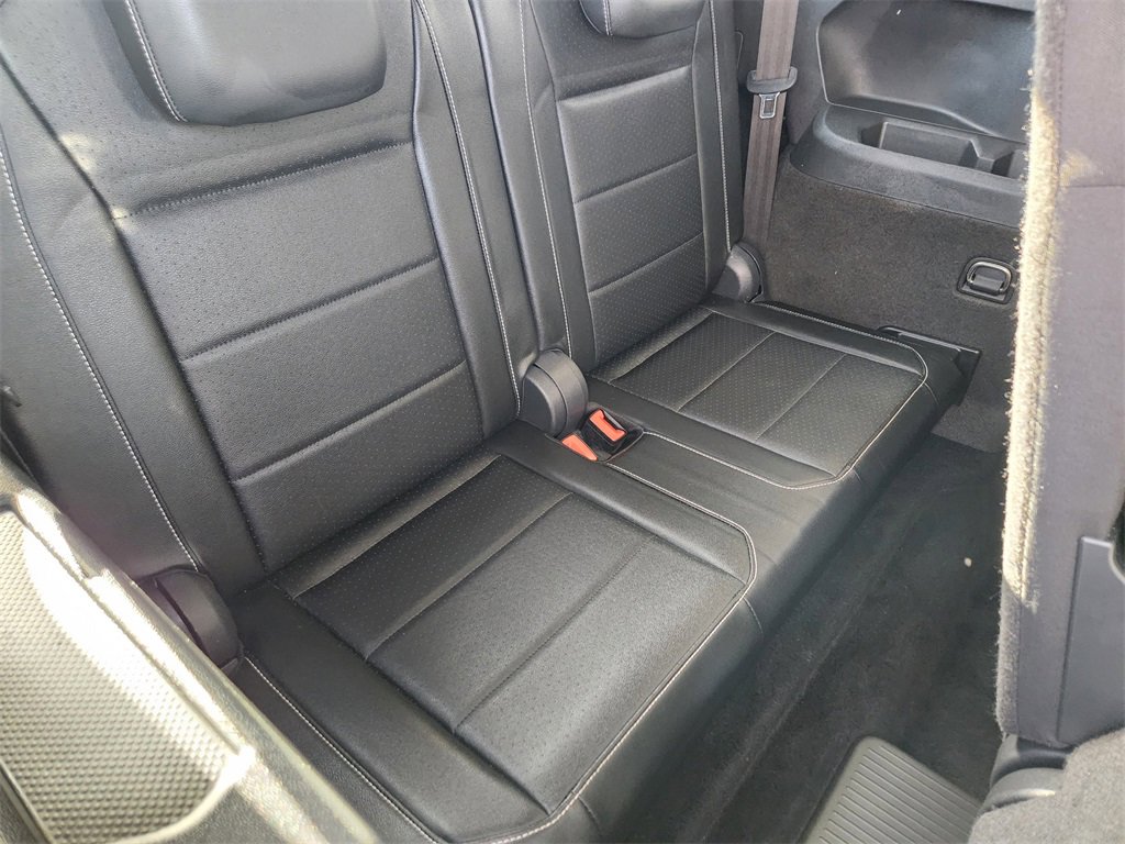 Used 2021 Volkswagen Tiguan image 30