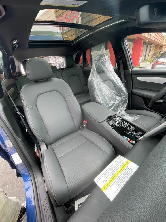 Used 2023 VinFast VF 8 Plus image 58