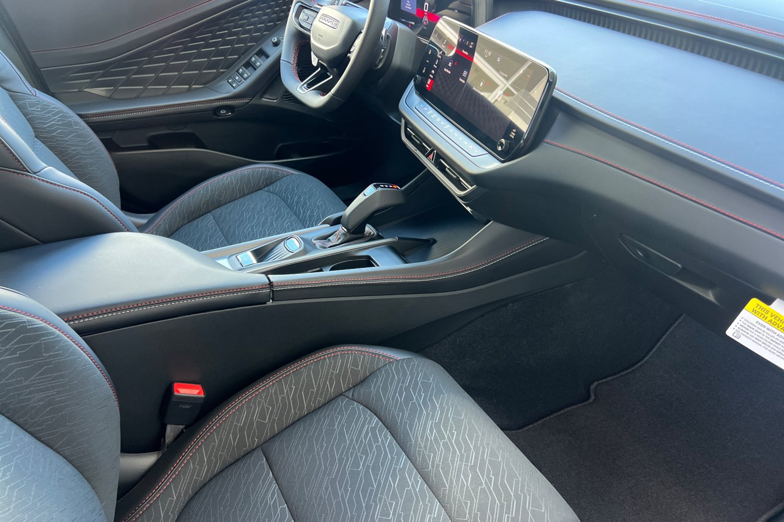 New 2026 Dodge Charger R/T w/ Driver Convenience Group AWD/4WD image 15