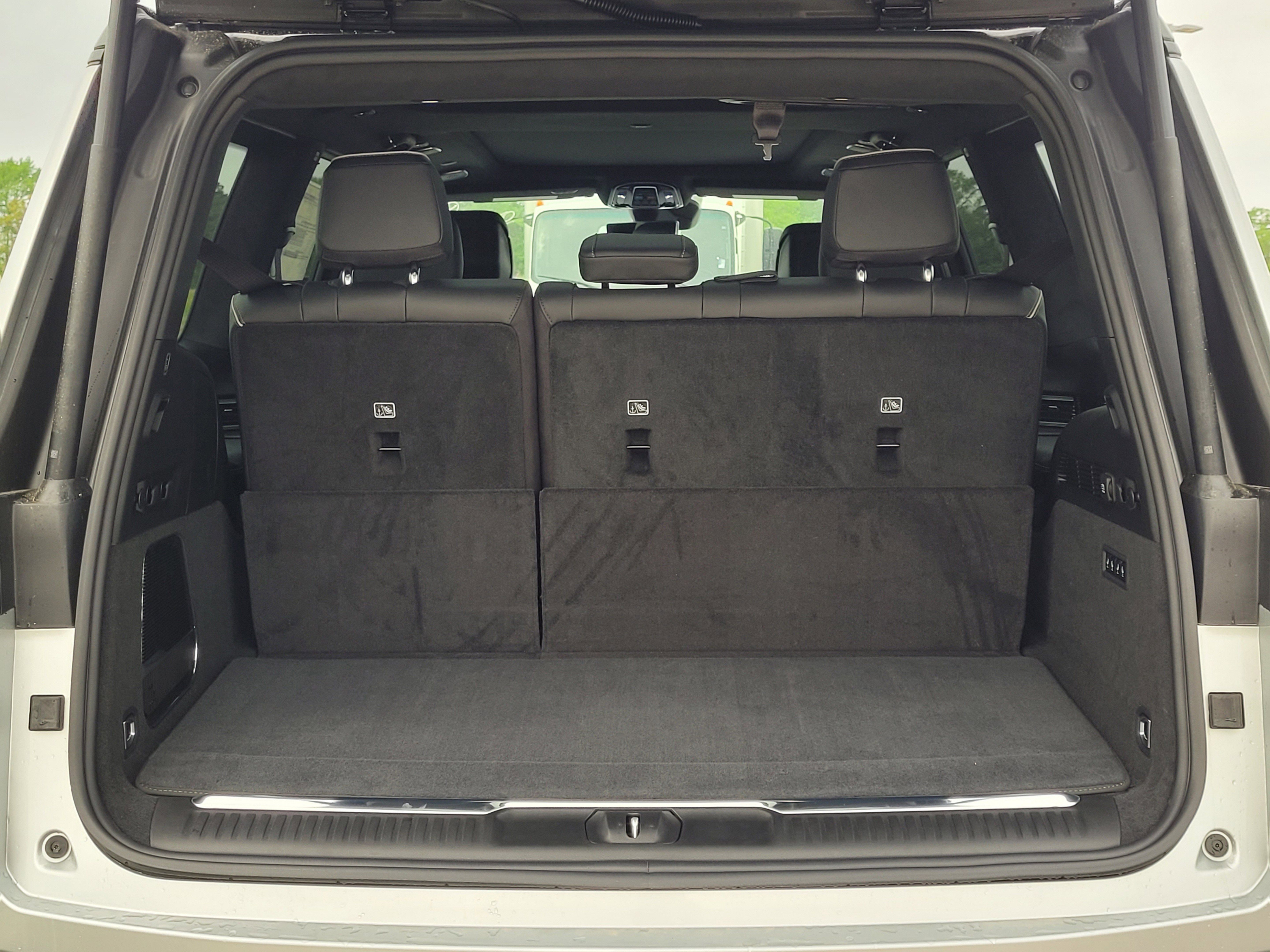 New 2025 Jeep Grand Wagoneer Series II Obsidian w/ Quick Order Packagew 28T image 6