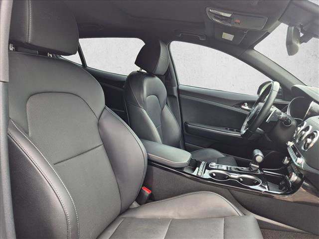 Used 2023 Kia Stinger GT-Line w/ Sun & Sound Package RWD image 20