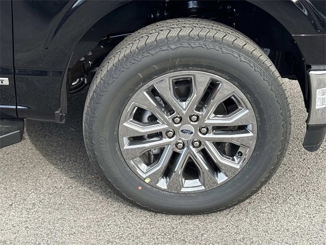 New 2025 Ford F150 Lariat w/ Equipment Group 502A High image 9