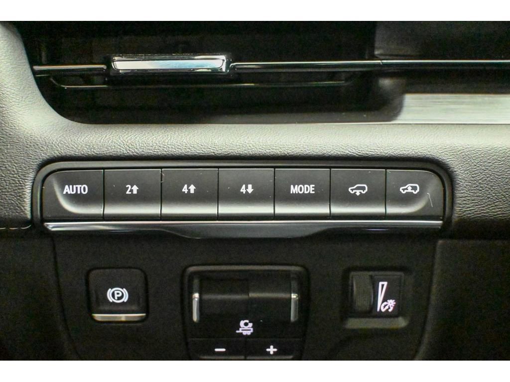 Certified 2024 Cadillac Escalade Sport w/ LPO, ONYX Package image 47