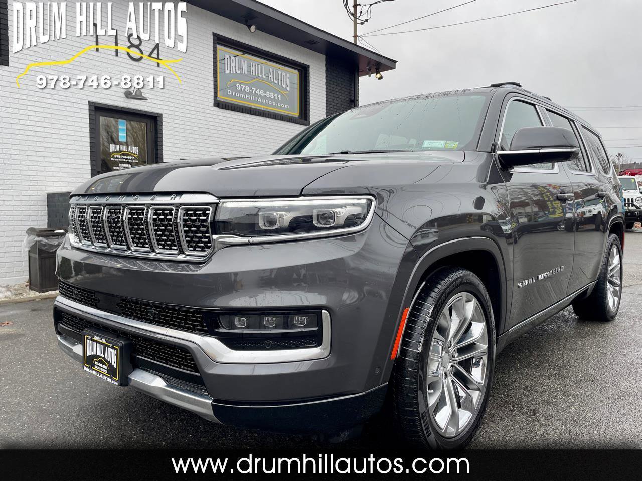 Used 2022 Jeep Grand Wagoneer Series I AWD/4WD image 1