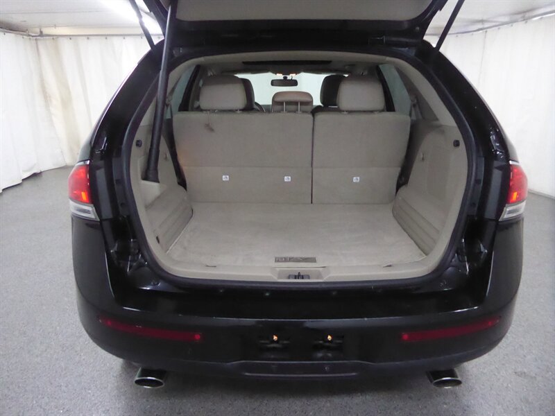 Used 2014 Lincoln MKX AWD image 29