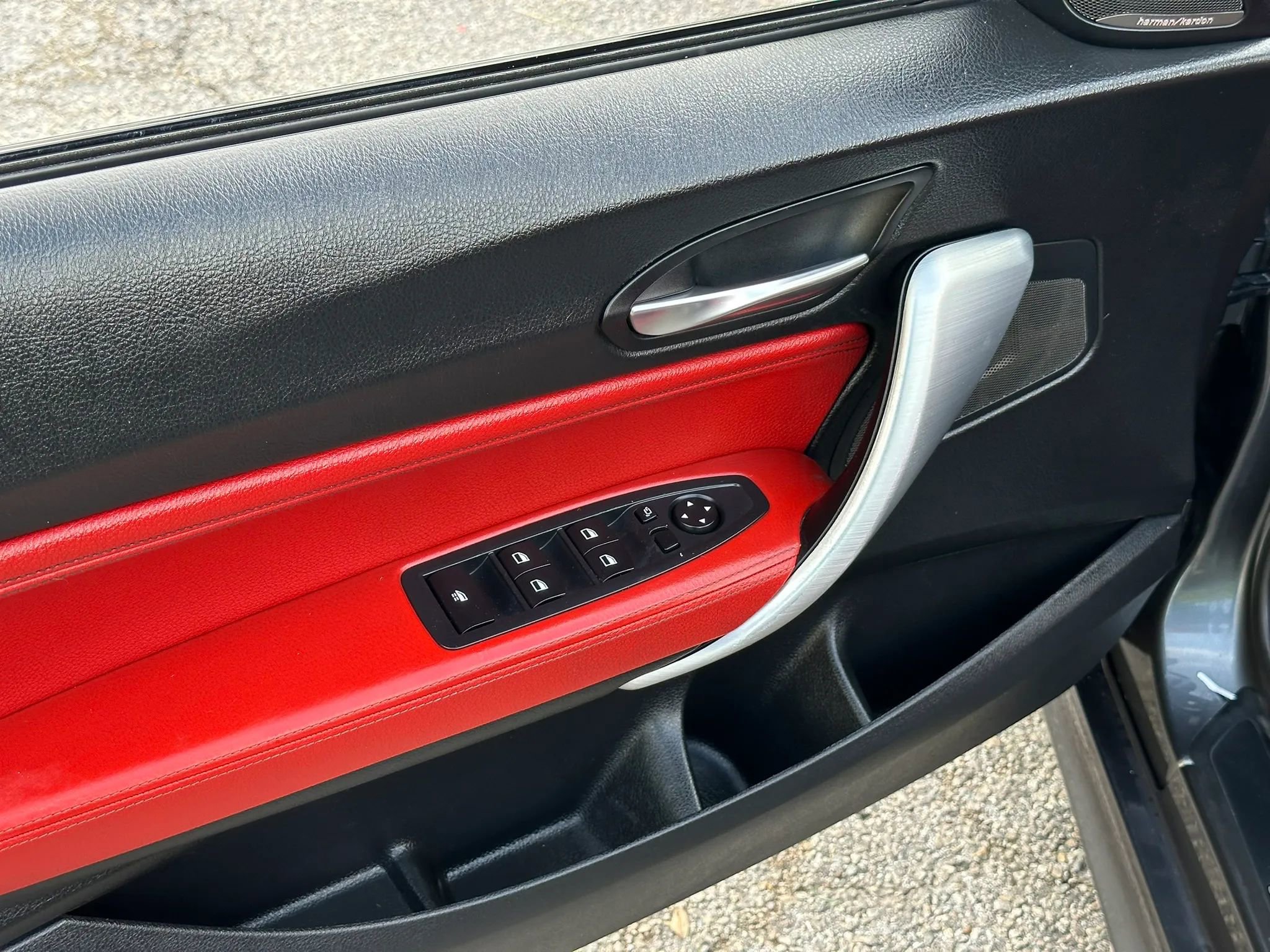 Used 2016 BMW M235i Convertible image 23