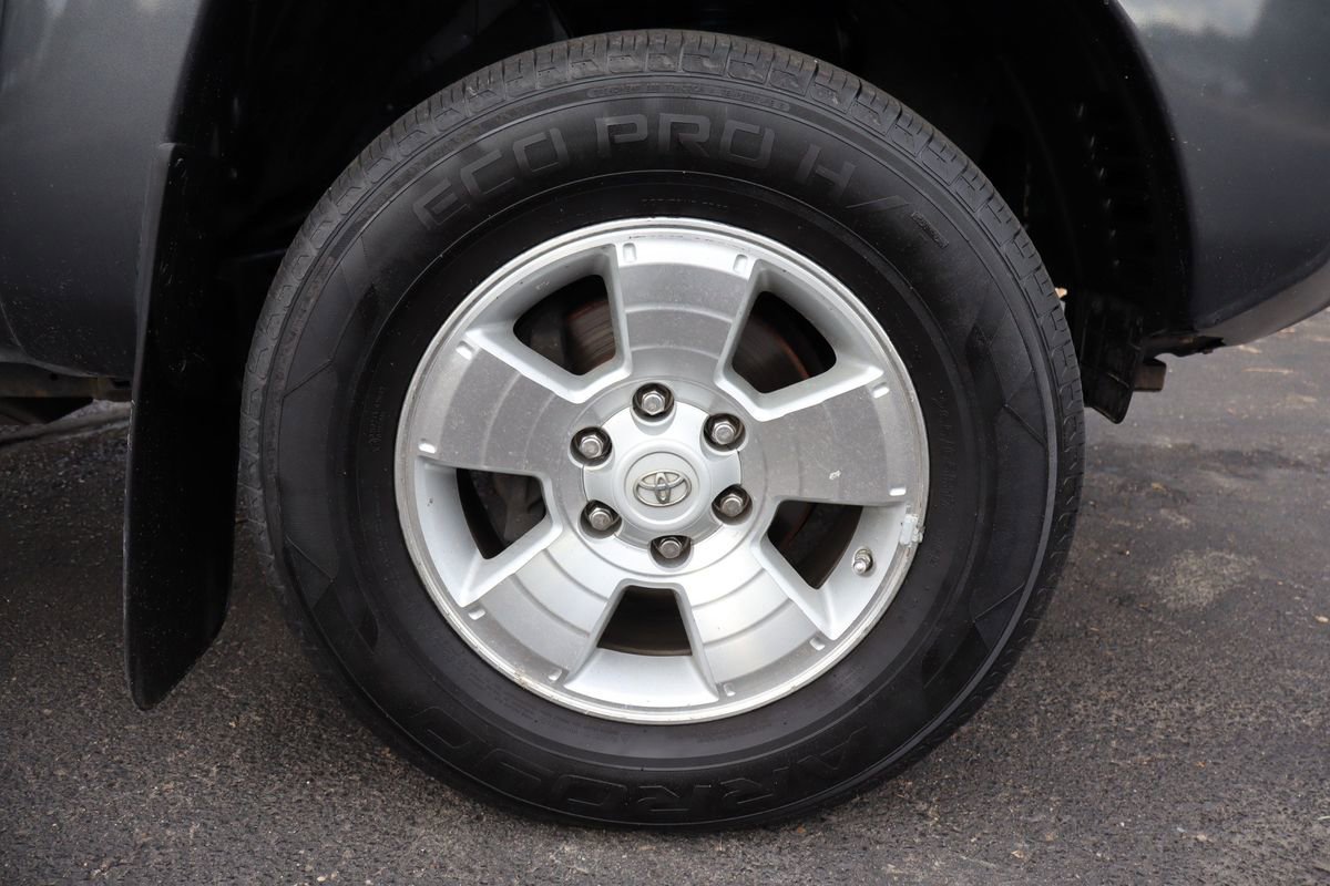 Used 2014 Toyota Tacoma V6 image 45