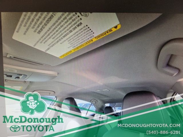 Used 2024 Toyota Camry SE image 22